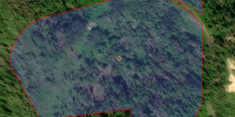 23|Bo. Carreras, Carr 656 Km 3.3 – Estructura